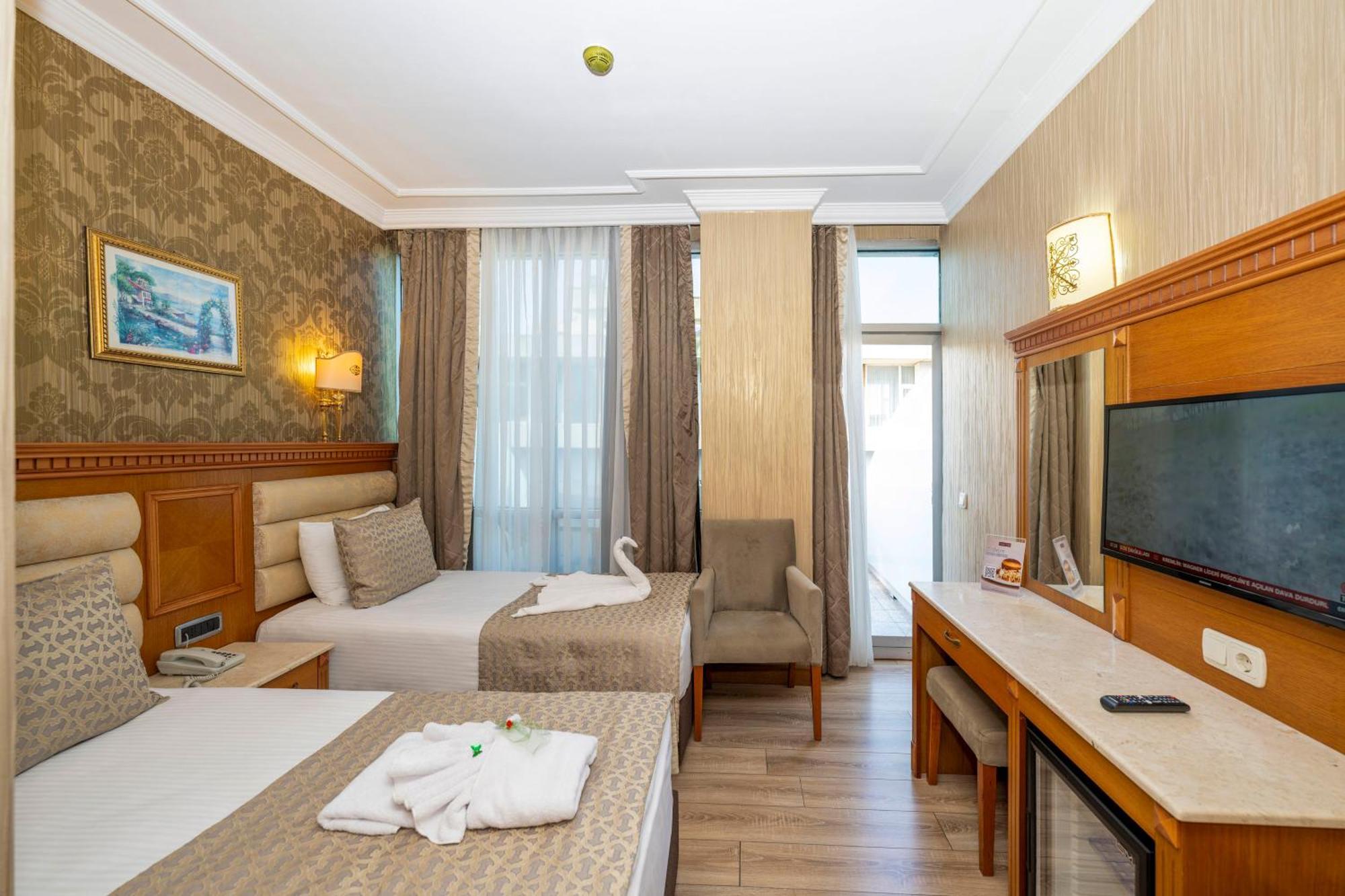 Dalan Hotel Istanbul Bagian luar foto